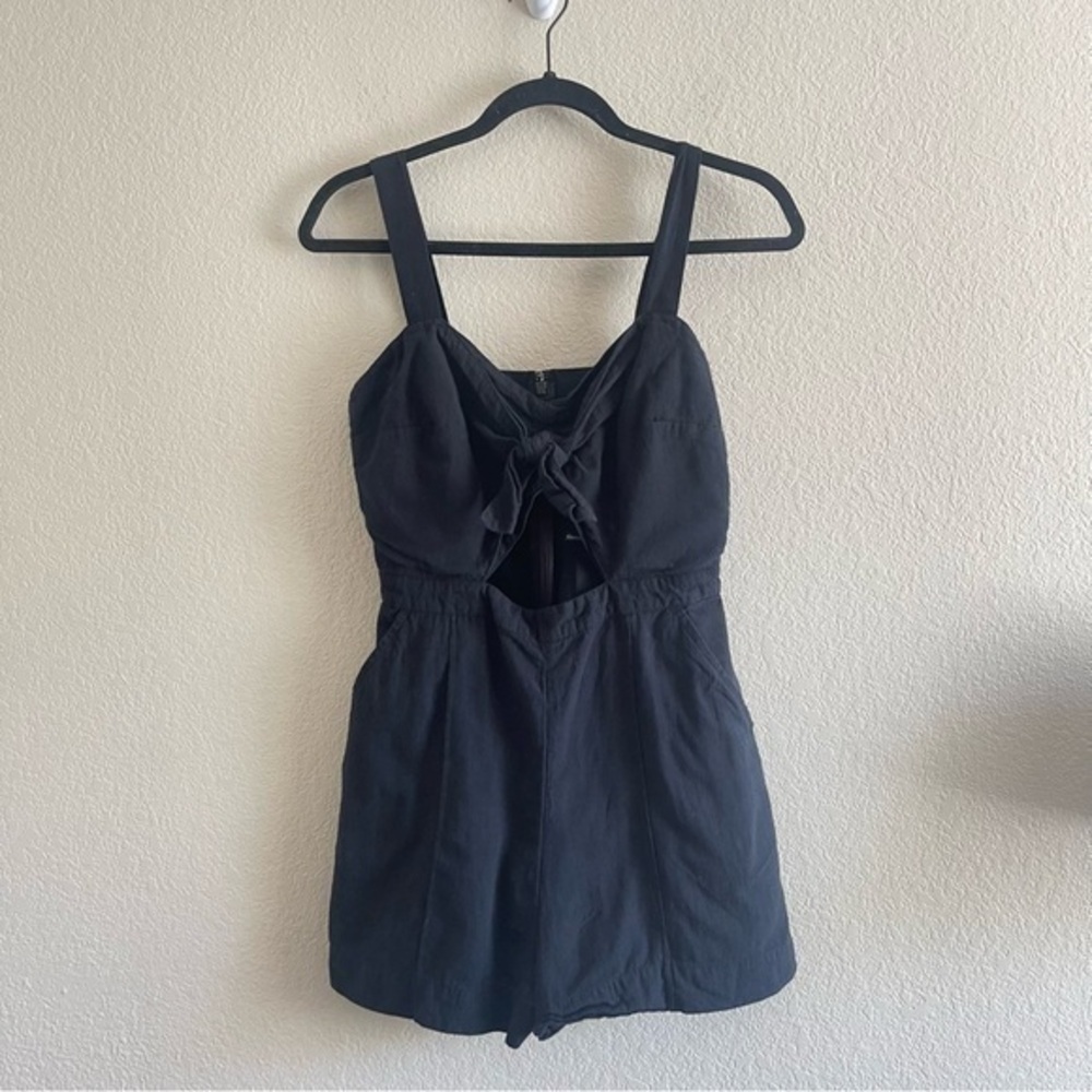 Abercrombie & Fitch Black Linen Lined Tie Front Romper Summer Womens Size 4